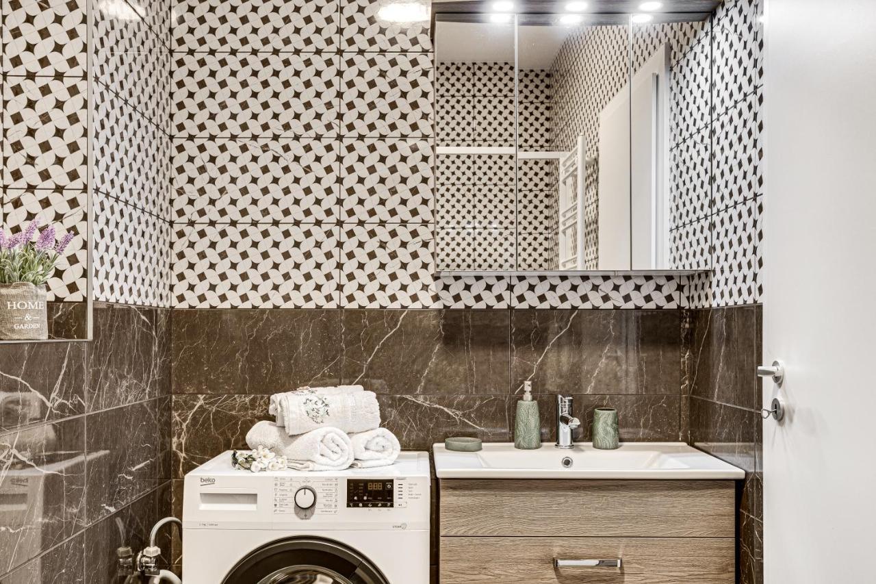 Ari Olive Apartment Near Atrium & Afi Mall Arad Zewnętrze zdjęcie