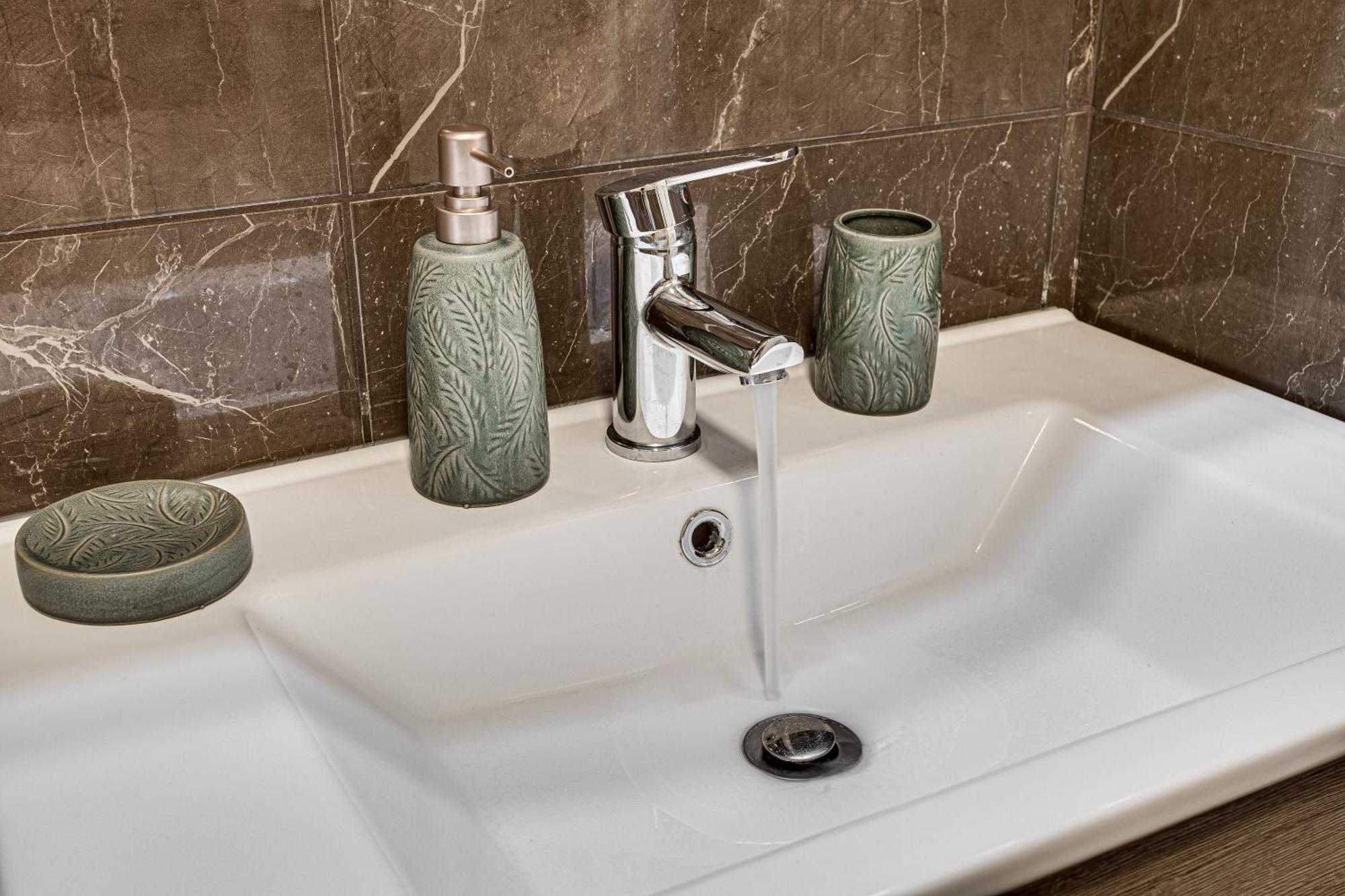 Ari Olive Apartment Near Atrium & Afi Mall Arad Zewnętrze zdjęcie